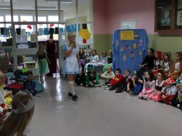 b_1024_768_0_00_images_2023_2024_Swietlica_Bajkowe_Swieto_402290560_805315374729746_6579892246719276239_n